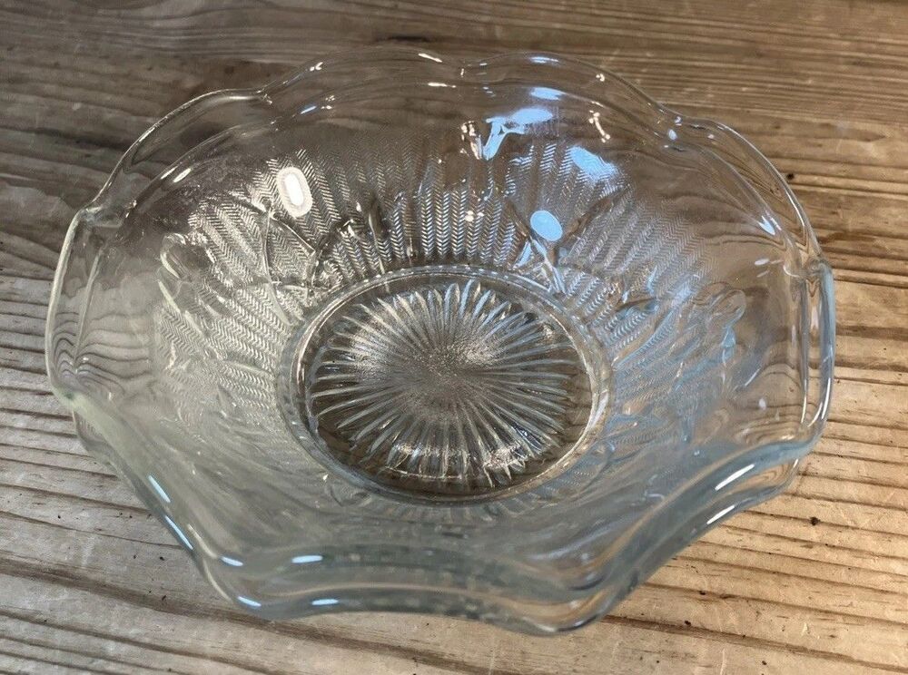 Vintage Jeannette Glass Iris and Herringbone Clear Glass Bowl 5 in Ruffled Edge